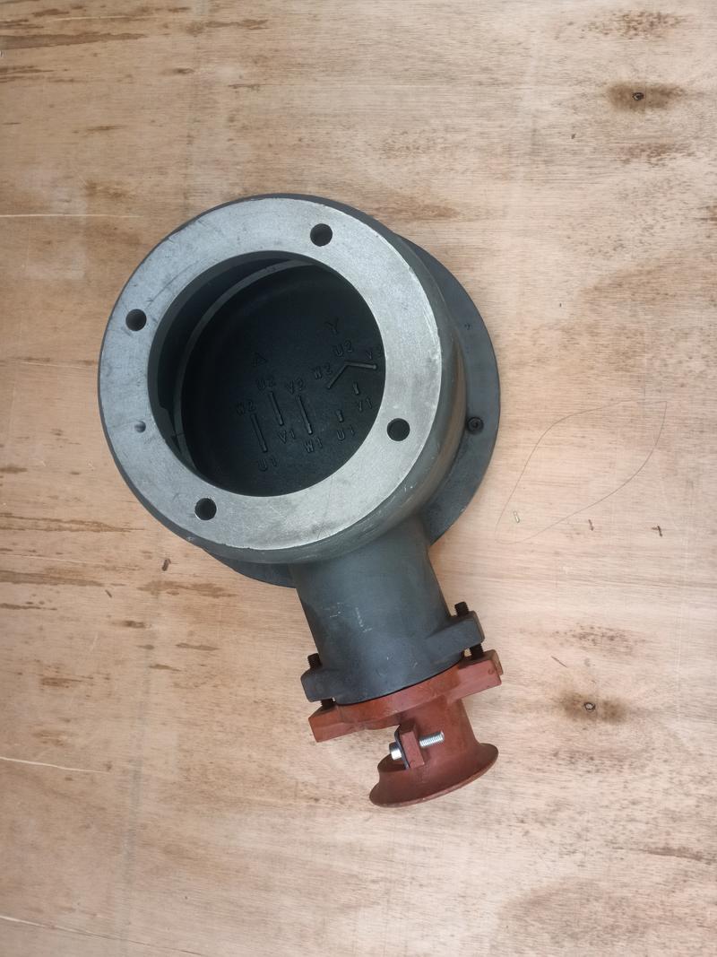 YBK3-315L1-4 160kW南阳防爆电机双口接线盒更换单口接线盒案例
